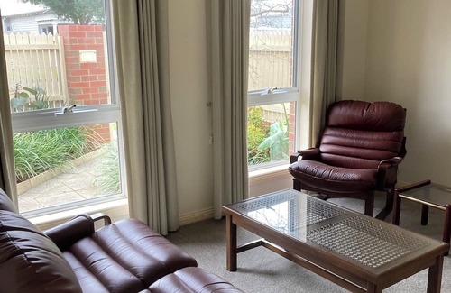 South Geelong Maison | BRILLIANT POSITION, IMMACULATELY MAINTAINED