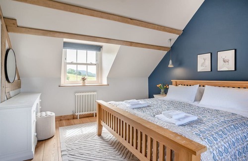 Monmouth Maison | The Cart Shed - Three Bedroom House, Sleeps 5