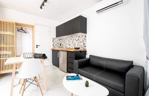 Zakhloritika Appartement | Grand Relax Suite 1 with Private Jacuzzi