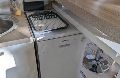 Brinje Appartement | Vacation apartment Luna with pool. and dogs welcome