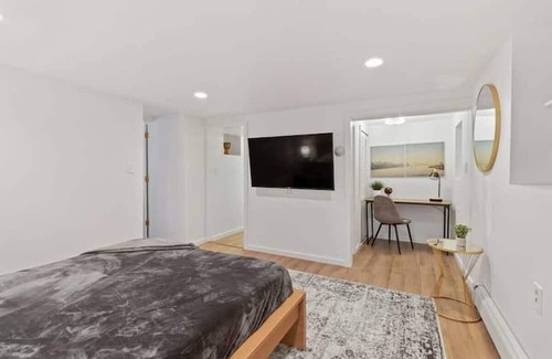 Cove - East Side - Shippan Maison | NEW LISTING! Whimsical Staycation | Fire Pit | Full House by RedAwning