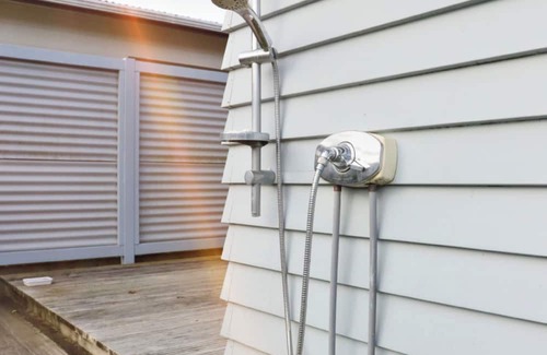 Waihi Beach Maison | Hosts on the Coast Coastal Retreat