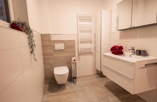 Weerberg Appartement | Apartment with terrace, 70m to the ski bus