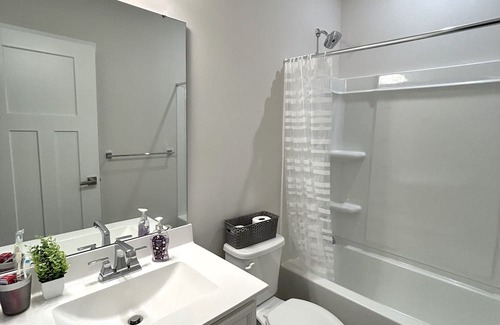 Gibsonia Maison | Newly built 3-bedroom townhome with comfort and style