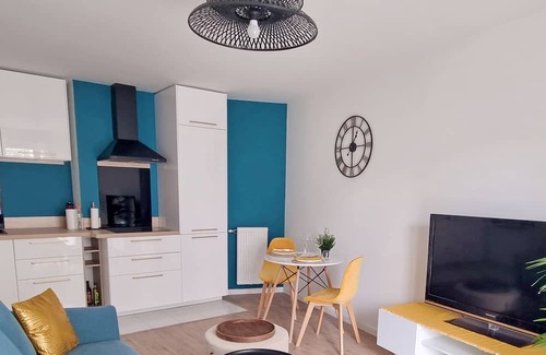 Yerres Appartement | Ideal apartment for holidaymakers and professionals. 25min from Paris by RER