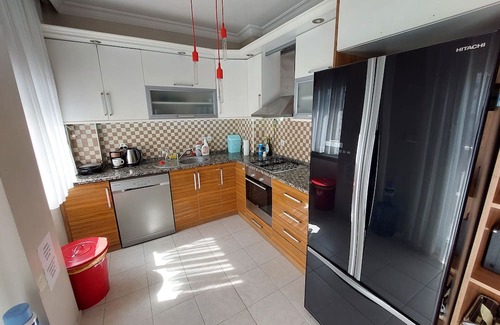 Karsiyaka Appartement | 42 Reviews-4.95/5-Full Flat on Central Shopping Street-2 Units AC-Fast Wifi