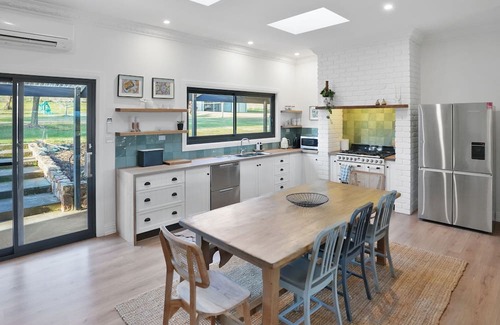Mansfield Maison | Macs 75 - Luxurious Farm Getaway