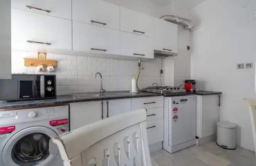 Adalar Appartement | Luxury palace house 2+1, Magnificent sea view