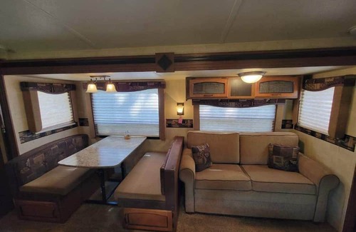 Hollywood Maison | Cozy RV in Hollywood, MD centered between Solomons Island and Leonardtown, MD