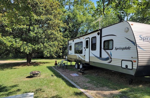 Hollywood Maison | Cozy RV in Hollywood, MD centered between Solomons Island and Leonardtown, MD