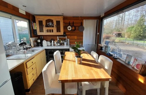 Cavron-Saint-Martin Maison | "Le Petit Cavron" Charming and authentic mobile home! Pets welcome.
