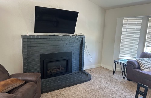 Cathcart Maison | Quaint 3-bedroom house with WiFi in charming Snohomish
