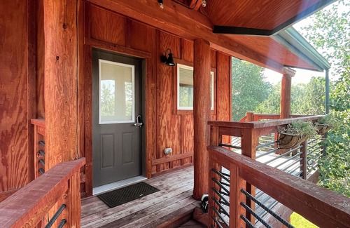 Four Corners Cabine | Cozy Mid-Term 2-bedroom ADU 15-min from Downtown Bozeman