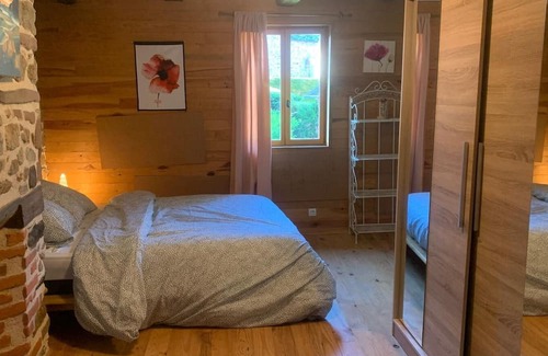 Orgnac-sur-Vezere Maison | Charmante Maison de Bourg Corrézienne, à L'orée de la Forêt - Animaux Acceptés !