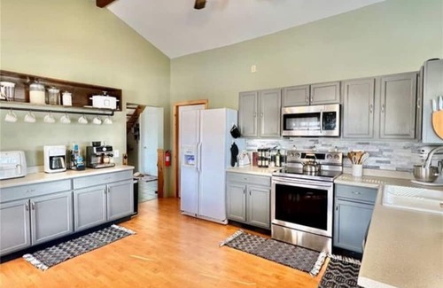 Okanogan County Cabine | Cabin retreat outside of Omak! Hunter's dream and offroad enthusiasts paradise!