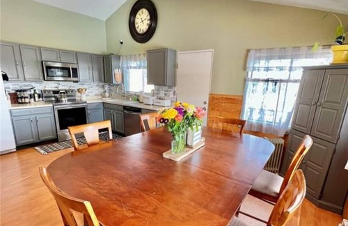 Okanogan County Cabine | Cabin retreat outside of Omak! Hunter's dream and offroad enthusiasts paradise!