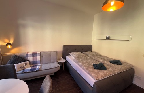 Freiberg Appartement | Vacation apartment at Freiberg Cathedral in a historic house.