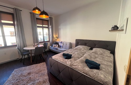 Freiberg Appartement | Vacation apartment at Freiberg Cathedral in a historic house.