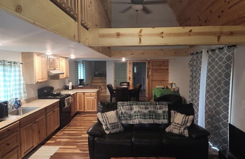 Mio Cabine | Cozy 2-bedroom cabin in charming Mio