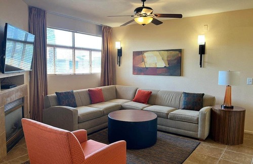 Spring Valley Station Balnéaire | Luxury one bedroom and one bathroom unit with full amenities