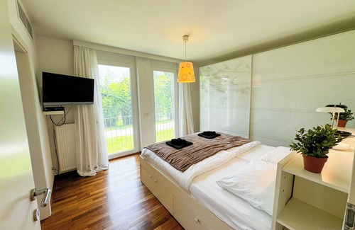 Augsdorf Appartement | 2-schlafzimmer Apartment, Terrasse, Seezugang