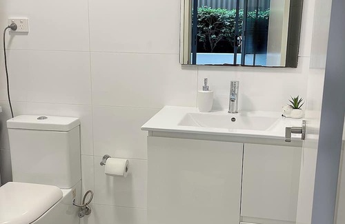 Bellevue Hill Appartement | Beach access, cafes, restaurants and coastal walks