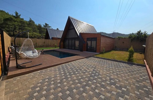 Marmaris Chalet De Ski | Rest Bungalow