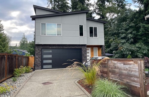 Boulevard Bluffs Maison | Private 3-bedroom house in scenic Mukilteo with WiFi, AC
