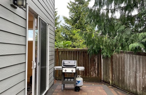 Boulevard Bluffs Maison | Private 3-bedroom house in scenic Mukilteo with WiFi, AC