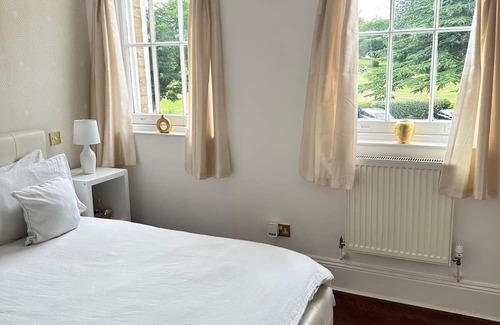Coppetts Appartement | Luxurious Apartment in Private Estate