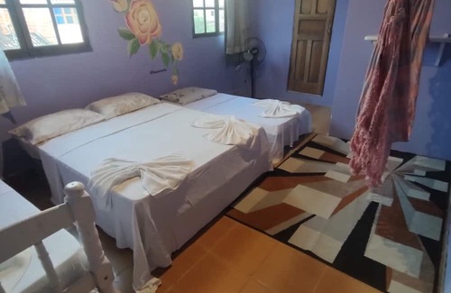 Historic Center Maison | LEH'S HOUSE SIMPLE ECONOMICAL AND CENTRAL IN THE BRAZILIAN VENICE PARATY
