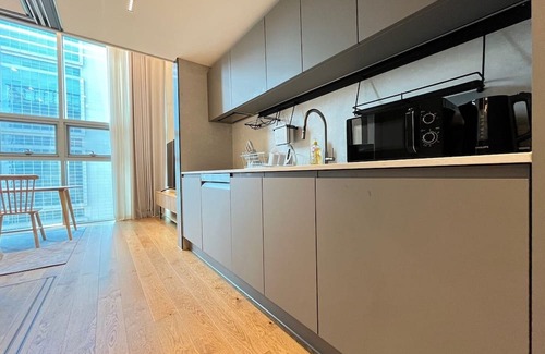COEX Appartement | Samseong-dong clean and luxurious 3 Q-beds