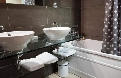 Montblanc Appartement | Montblanc Apartament Santa Anna