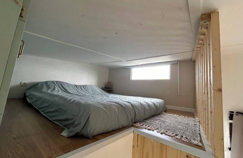 Domalain Cabine | Unusual accommodation: accommodation on the water
