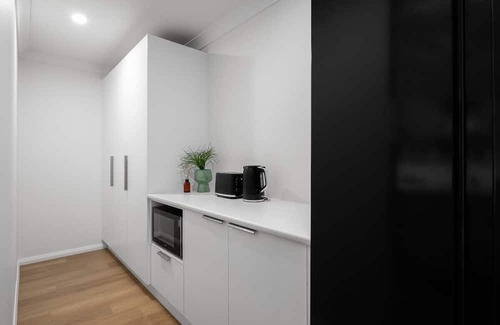 Thurgoona Maison | Albury Oasis Summary:
