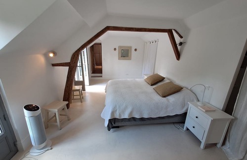 Saint-Pierre-la-Garenne Maison | Domaine St Pierre - Idylliq Collection