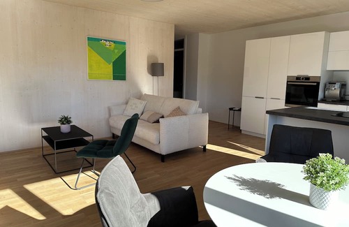 Tiefgraben Appartement | Modern Central Apartment in Moon Lake
