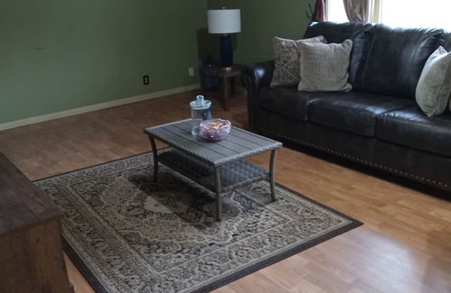 Cropsey Maison | Looking for Relaxation