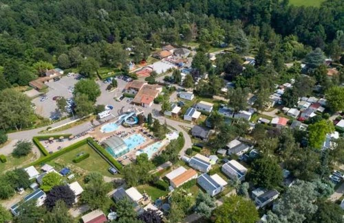 Vernioz Maison | Camping 4 étoiles - Piscine - efadcg