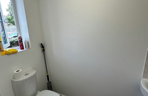 Loughton Maison | A comfortable room with ensuite