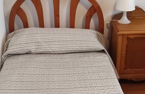 Benavente Appartement | Ático de dos Dormitorios con Terraza y Fácil Aparcamiento