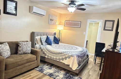 Eagle Pass Appartement | Bluestone Studio - A perfect stay that fits all your needs!