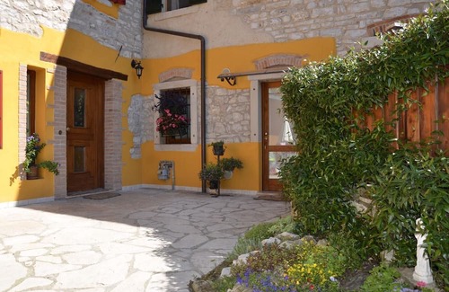Tarzo Maison | La Valle dei Laghi apartment 120sqm complete and autonomous