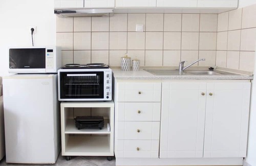 Kavala Appartement | Side Beach Apartment — 5 min from the beach!