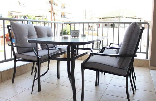 Kavala Appartement | Side Beach Apartment — 5 min from the beach!