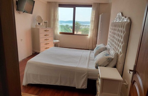 Ildır Koyu Maison | 4-bedroom villa for 9-Guest in gorgeous Sifne Cesme with WiFi