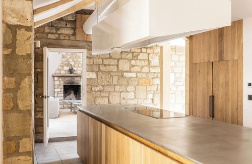 Painswick Maison | This house is a 5 bedroom(s), 5 bathrooms, located in Cotswolds, .