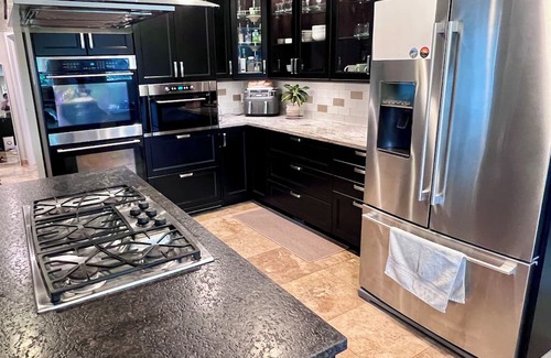 Arvada Plaza Area Maison | 3-bedroom home 5 minutes from downtown Olde Town Arvada