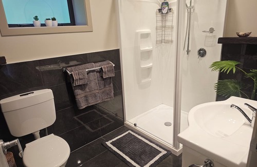 Oban Maison | Central location, 5 mins to everything. Car can be provided.