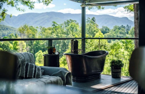 Gleniffer Maison | Soak up uninterrupted views of World Heritage Dorrigo National Park